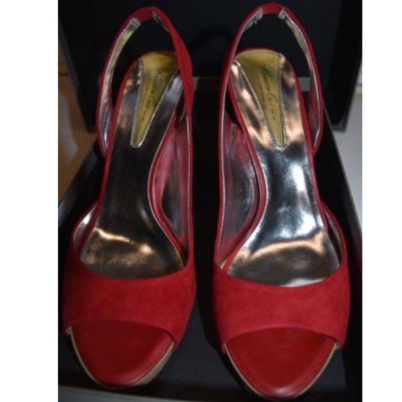 Kenneth Cole Silver Tech Red Suede Heel Sandal-6M - Picture 1 of 6